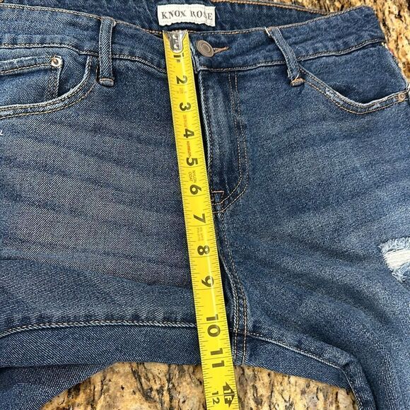 Knox Rose Blue Cotton Mid-Rise Straight Leg Raw Hem Embroidered Jeans Size 8 - Picture 9 of 9
